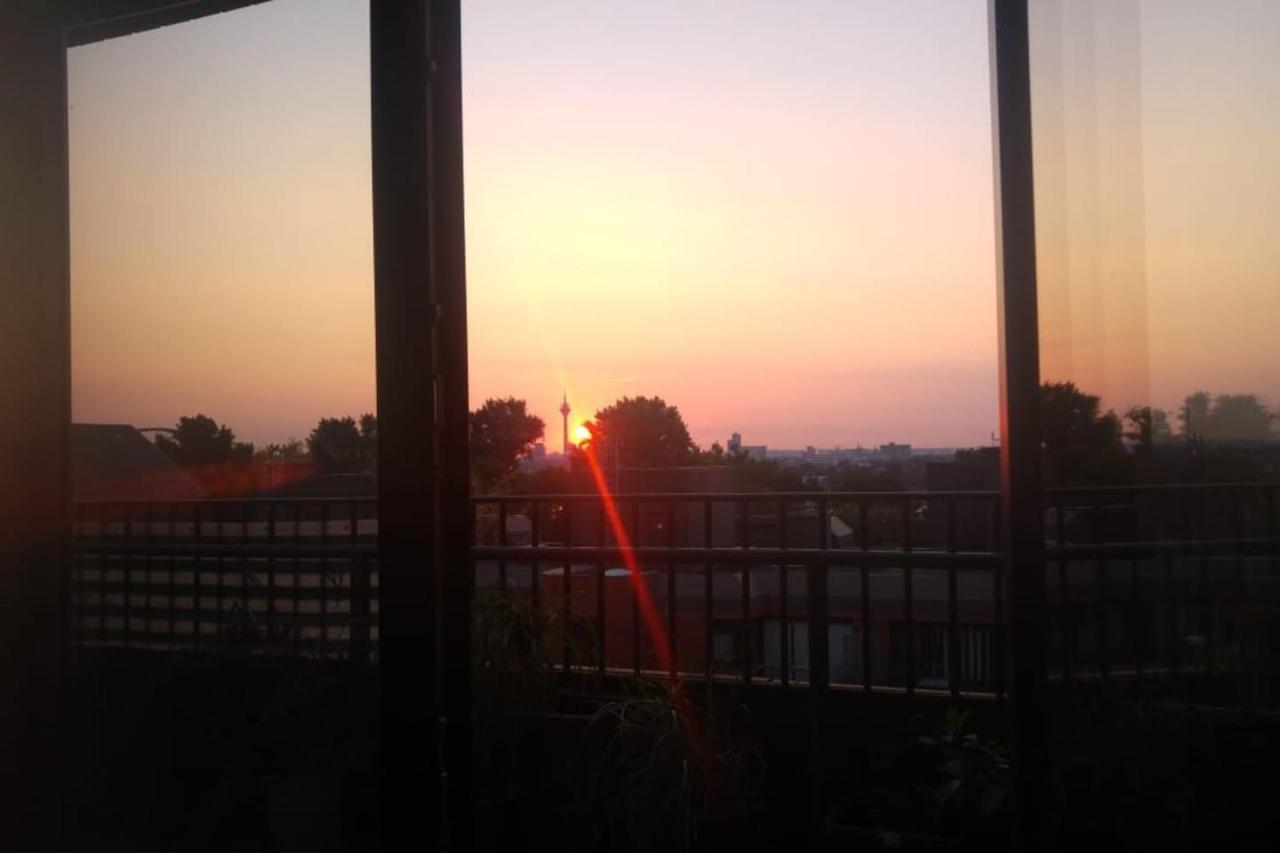 Apartament Penthouse Wolke7 Mit Rheinblick Neuss-Duesseldorf Zewnętrze zdjęcie